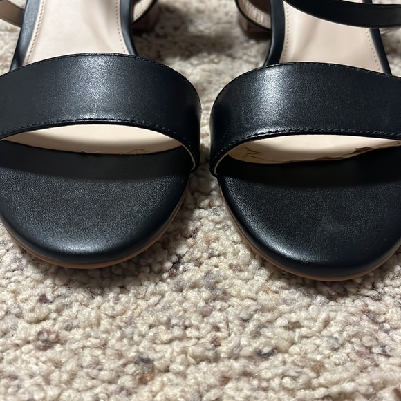 Cole Haan Black Strappy Block Heeled Sandals 8 - Picture 11 of 11